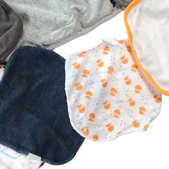 Assorted Baby Burp Cloths Bundle of 9 - Picture 4 of 8